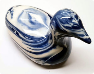 Sorsa Valkoinen-Sininen Keramik-Ente Weiß-Blau